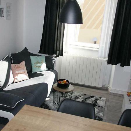 Stylish Apartment In City Center PUY Exterior foto
