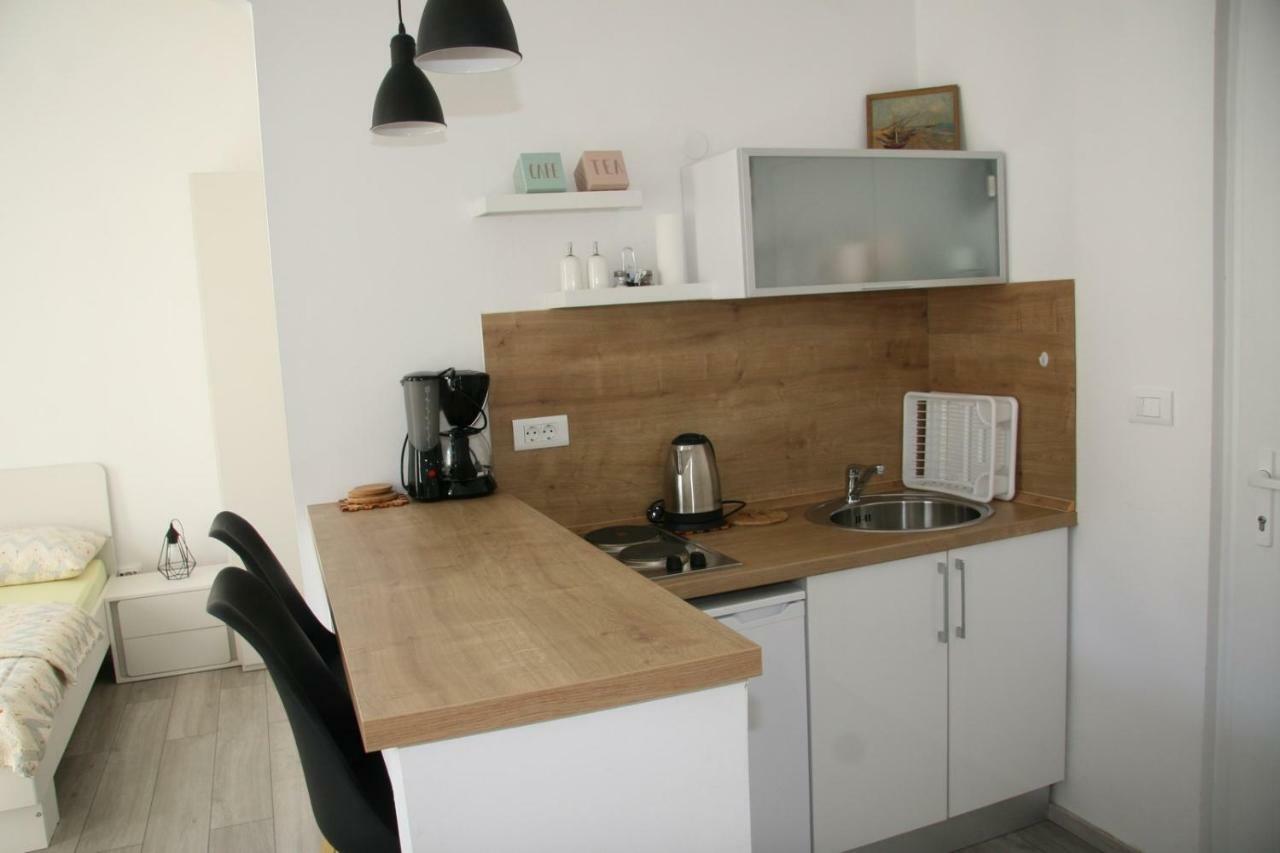 Stylish Apartment In City Center PUY Exterior foto